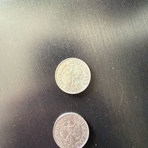 Collectible coins like new, two pieces from 1970