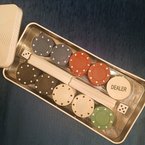Nitro poker chips like new with 2 decks and dice