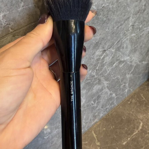 Marc Jacobs Bronzer Brush like new