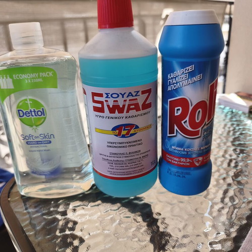 Cleaning products new, pack of 3
