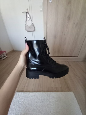 Pull & Bear black boots size 38 like new