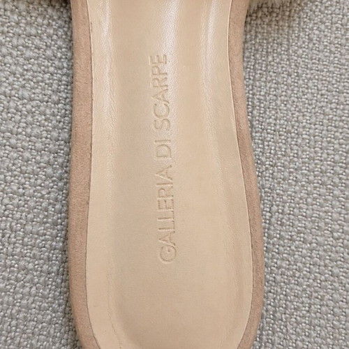 Galleria Di Scarpe leather mules like new, size 39, beige