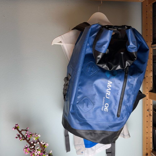 Backpack used, blue, waterproof, 25-40 liters capacity