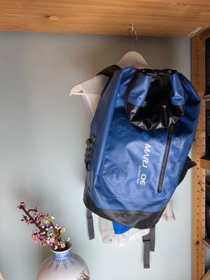 Backpack used, blue, waterproof, 25-40 liters capacity