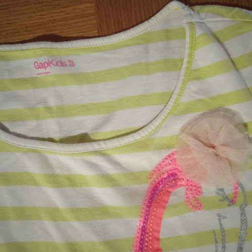 Gap Kids t-shirt 12Y like new