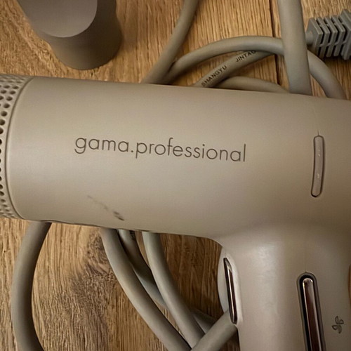 Ga.Ma Professional IQ Perfetto hair dryer like new, silver