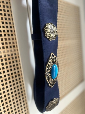 Vintage belt blue with stone like new