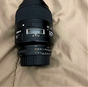Nikon 105mm f/2.8 FX AF MICRO lens