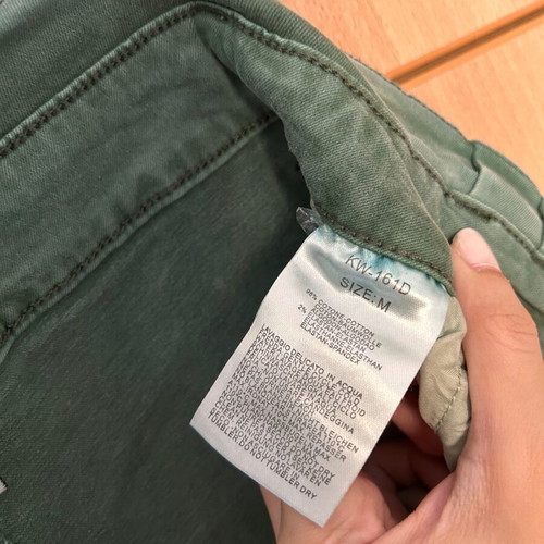 High-waist cotton green shorts like new, size M