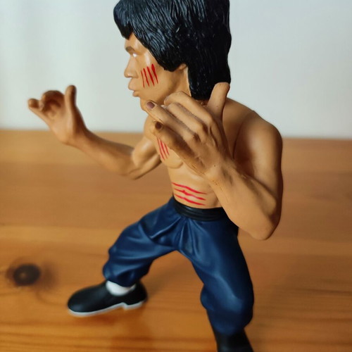 Bruce Lee Enter the Dragon 2012 collectible figure, new