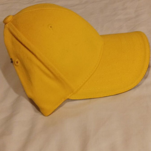 Atlantis cap new, size small medium, yellow