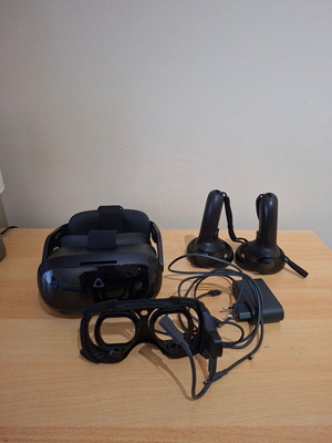 HTC VIVE Focus 3 Business Edition VR headset used with Eye Tracker
