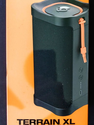 Skullcandy Terrain XL wireless speaker new
