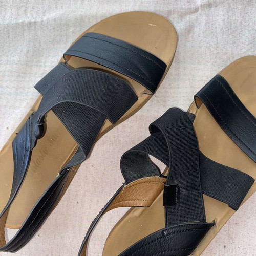 Women's sandals used, size 38, black with elastic