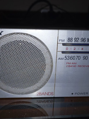 Sony portable radio used, vintage model