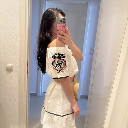 Access dress used, white, with belt, size S