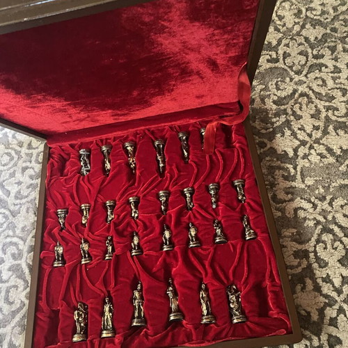 Handmade chess set like new, made in Istanbul