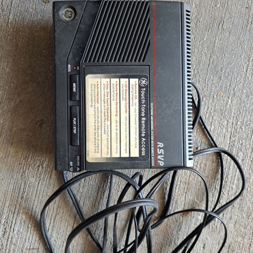 Answering machine used in good condition