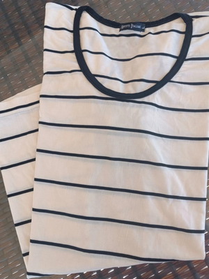 Artisti Italiani blouse Large like new, striped black and white