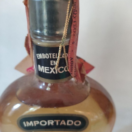 Mariachi Tequila Anejo Vintage Mexican Bottle 750ml Seagram’s de Mexico
