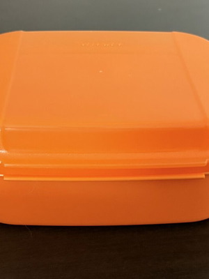 Tupperware Ντελίς μικρό 1.4 λίτρα Καινούργιο, πορτοκαλί χρώμα