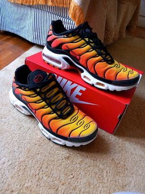 Nike TN Air Max Plus Sunset size 45 like new
