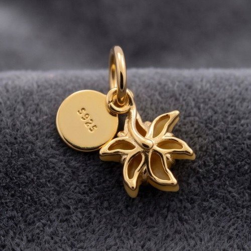 Disney Tangled Sundrop Flower Glow-in-the-dark Charm new, silver, gold color