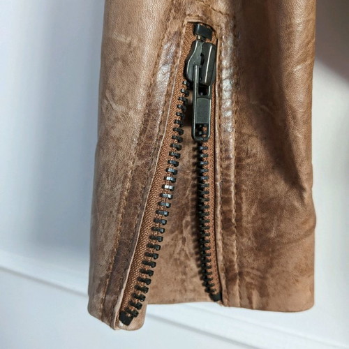 Vintage Gestuz leather jacket like new, brown, size 36