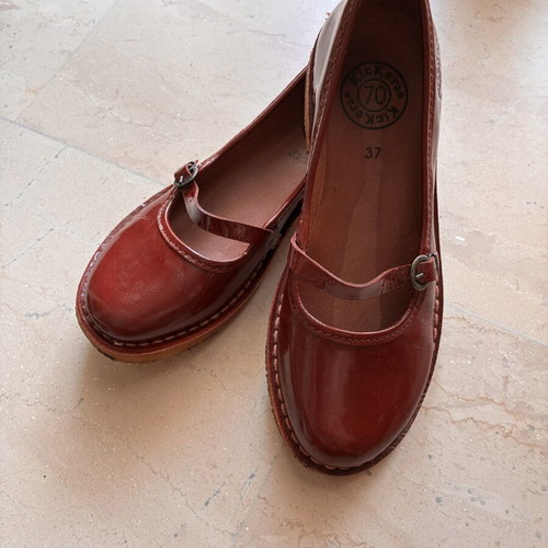 Kickers Mary Jane leather burgundy ballerinas size 37 like new