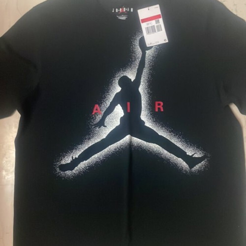 Jordan t-shirt new, size large, black