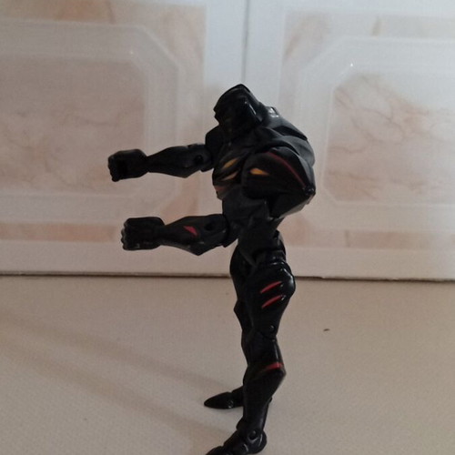 Max Steel Punch Dredd figure like new