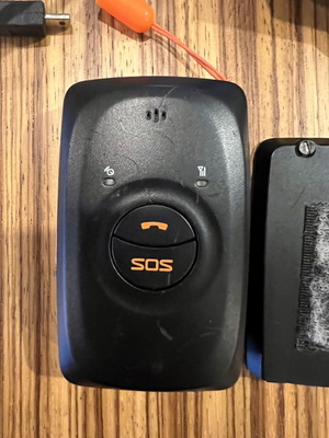 GPS Tracker MT90 used, personal tracking device