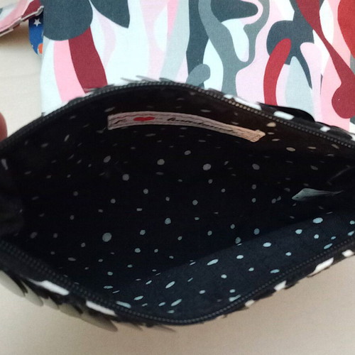 Set of 7 toiletry bags and 1 black satin pouch new, multicolored