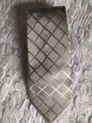 Γραβάτα Giorgio Armani μεταχειρισμένη, γνήσια ιταλική, ελάχιστα φορεμένη