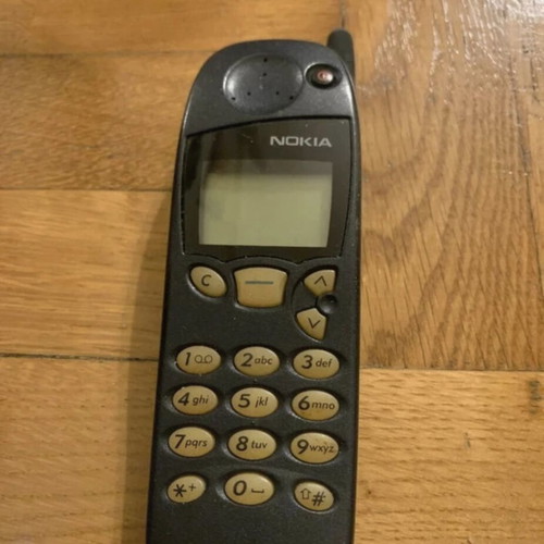 Nokia 5110 mobile phone