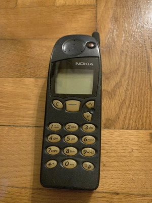 Nokia 5110 mobile phone