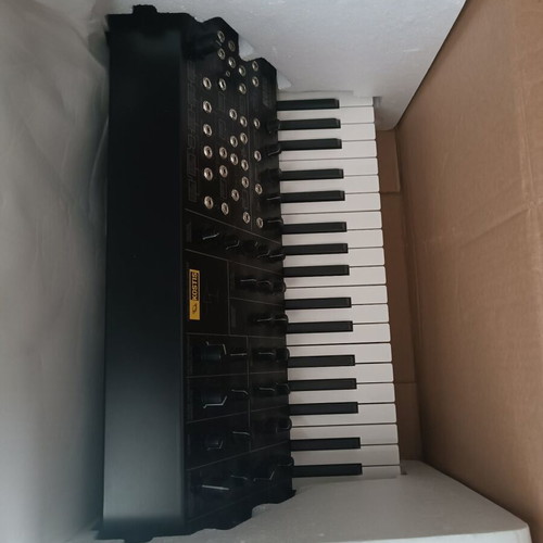 Korg MS 20 Mini synthesizer used, very good condition with original box