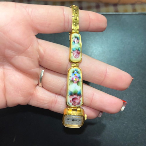 Vintage Chaika ladies watch used, gold plated with hand painted porcelain dial