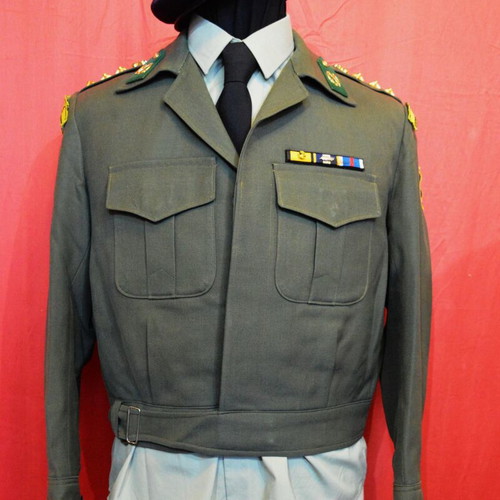 Colonel (Infantry) full EL.DY.K uniform like new