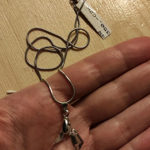 Pendant with silver chain and crystal new, unworn