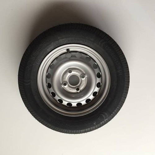 Wheels with tires 13” set of 4, like new, ET35 4x100 155/70R13