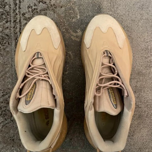 Adidas Ozrah sneakers size 45.5 like new beige