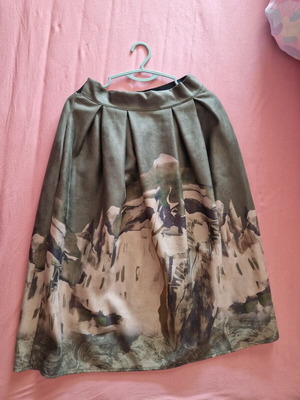 Skirt with elastic new, size S/M