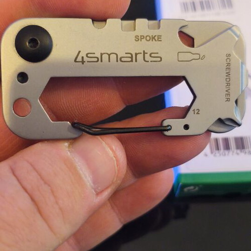 4smarts Multi Tool Keychain new, carabiner