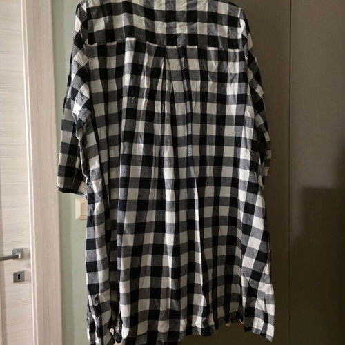 Zara checked dress like new, buttons down, size L
