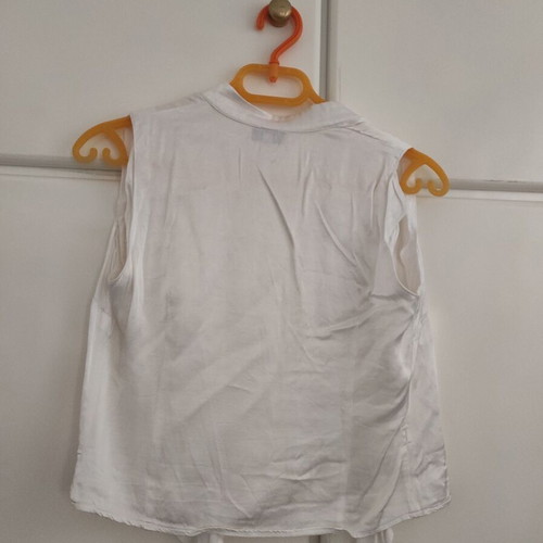 Positivo tunic sleeveless satin vest M like new, white