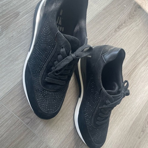 JK London suede sneakers black like new, size 40 with stones