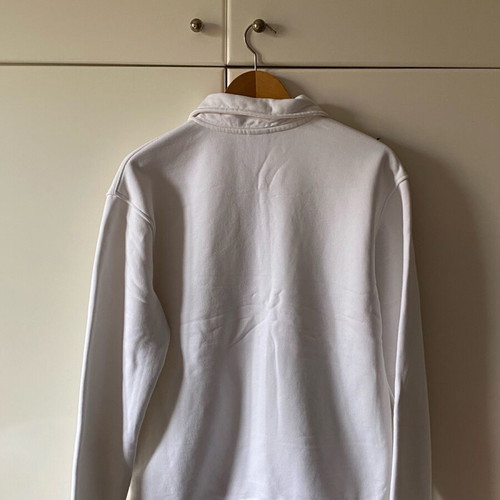 Zara white zip fleece size M like new with small stain
