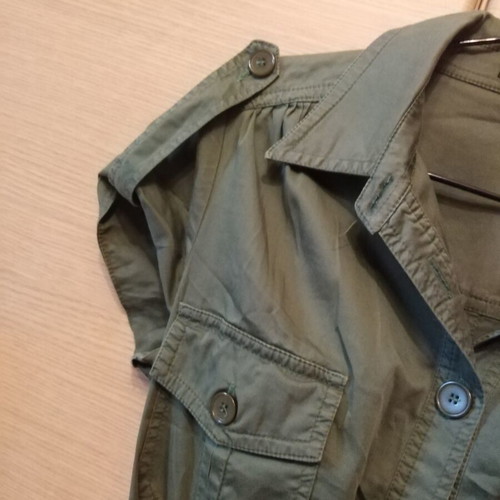Lola khaki dress with buttons and belt, like new