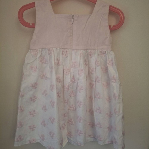 Dresses used for 4 years old, set of 5 pieces